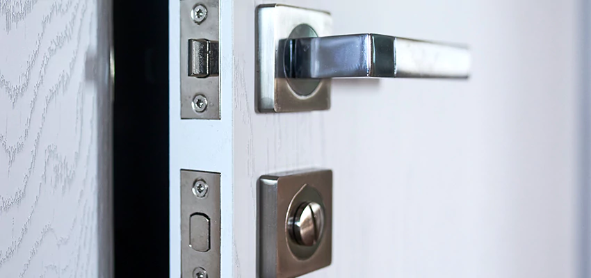 Door Lever Handle Lock Repair in Windsor, CA