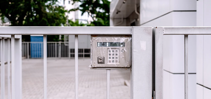 Gate Locks For Metal Gates in Windsor, California